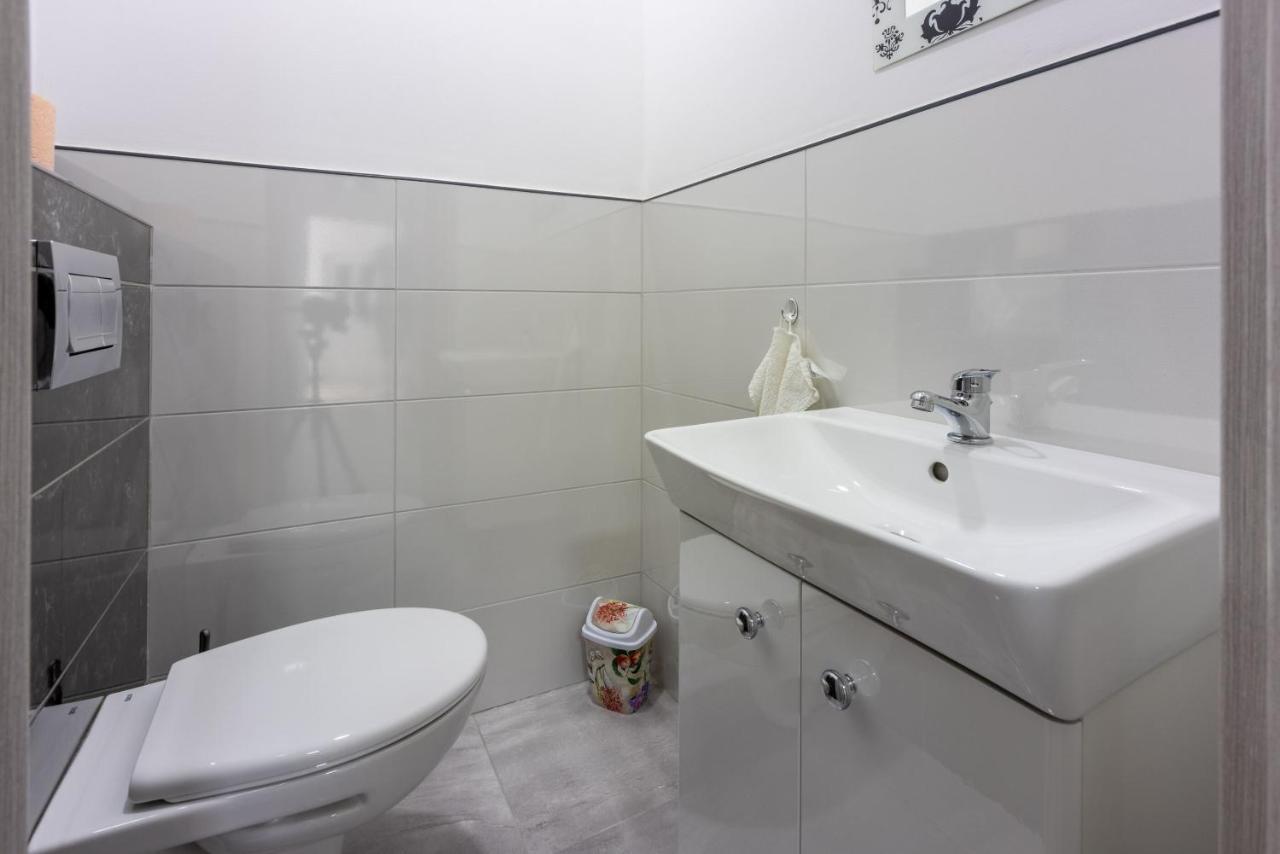 Apartments Ankica Crikvenica Exterior foto