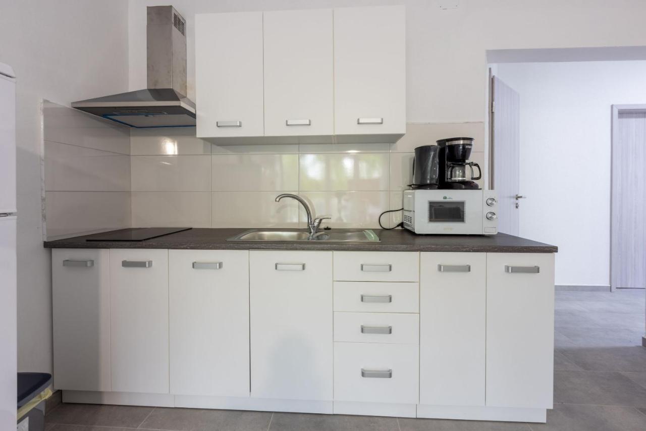 Apartments Ankica Crikvenica Exterior foto